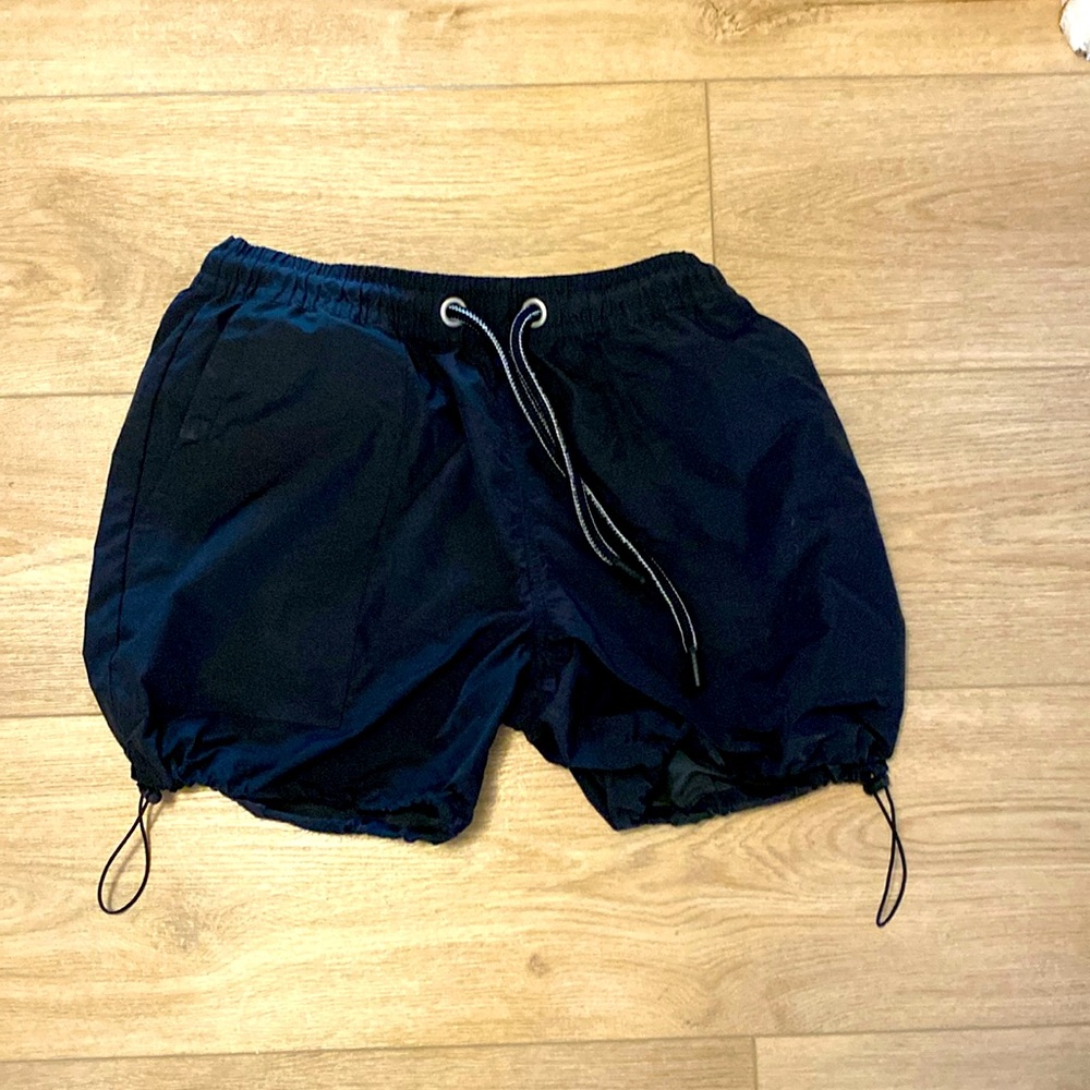 Zanerobe black bungee shorts 34